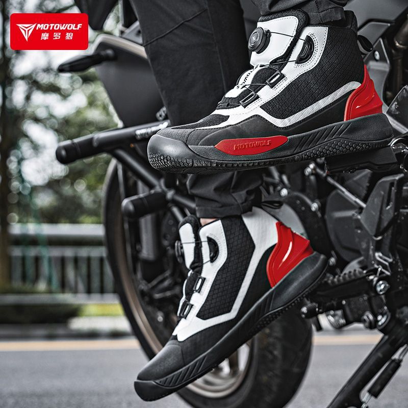 Fietsschoenen voor heren Water - Cycling Shoes For Commute recensie en prijs